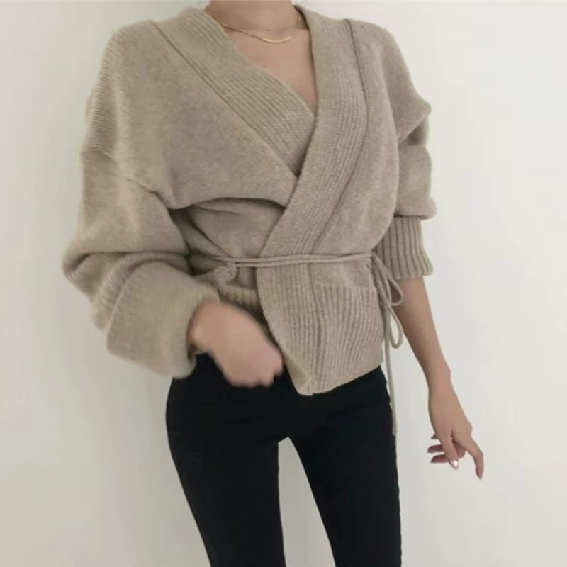 Cardigan tricoté à col en v pour femme, pull ajusté à lacets, nouvelle veste courte à manches longues, vêtements décontractés de couleur unie, automne et hiver