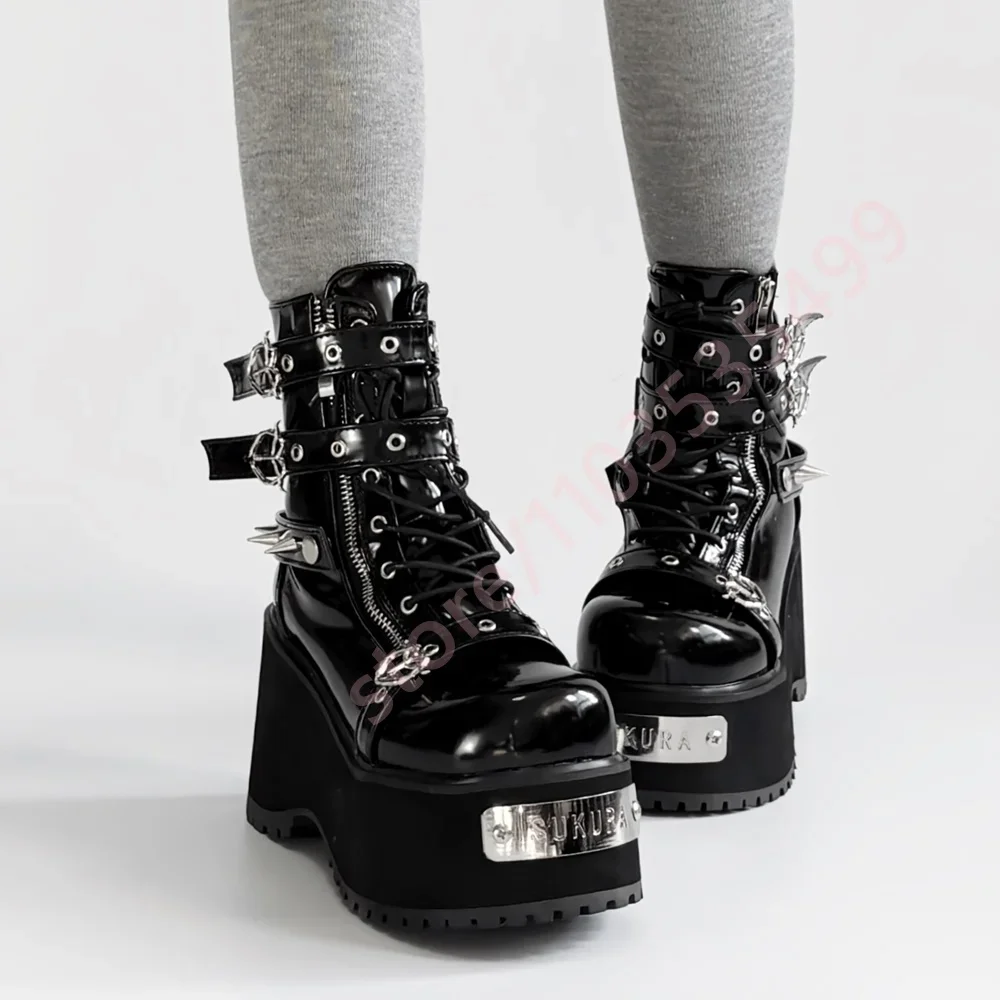 2025 New Style Black Punk Gothic Platform Boots Buckle Belt Round Toe Metal Studs Street Rock Ankle Fashion Sports Casual Boot