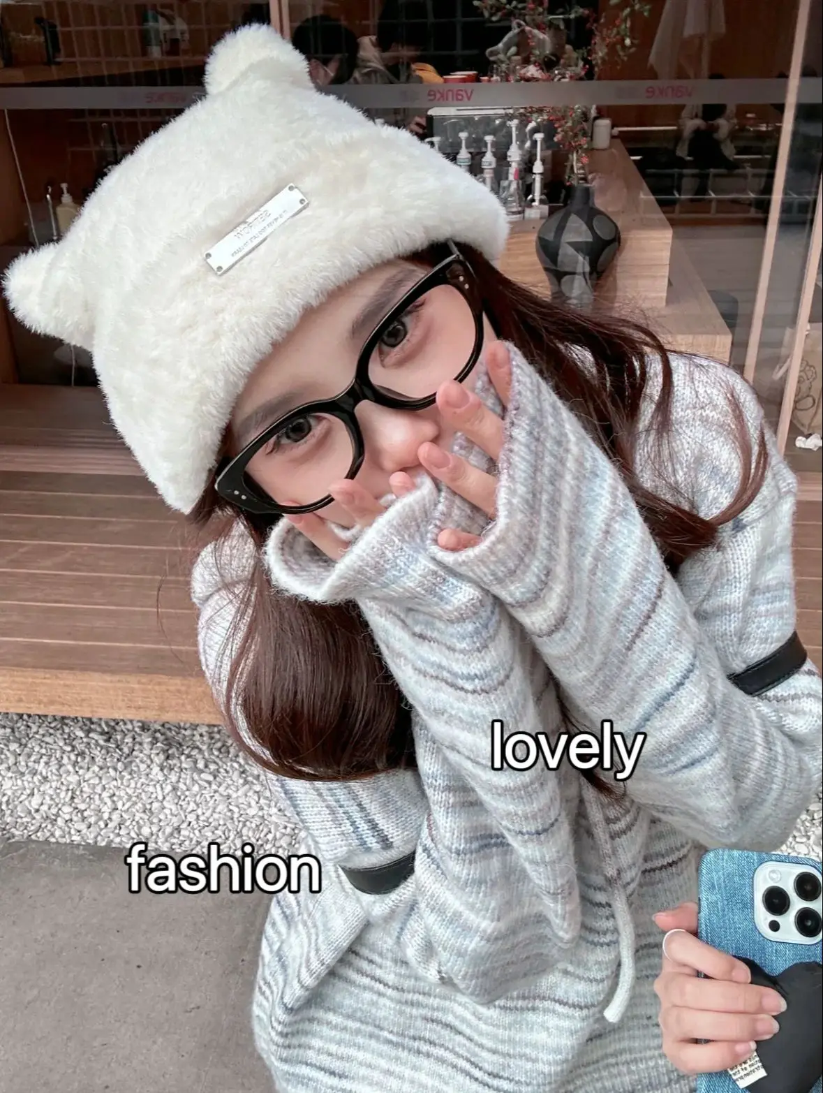 

New women's cute cat ears thickened plush warm hat cute cold winter ear protection windproof street trend fashion