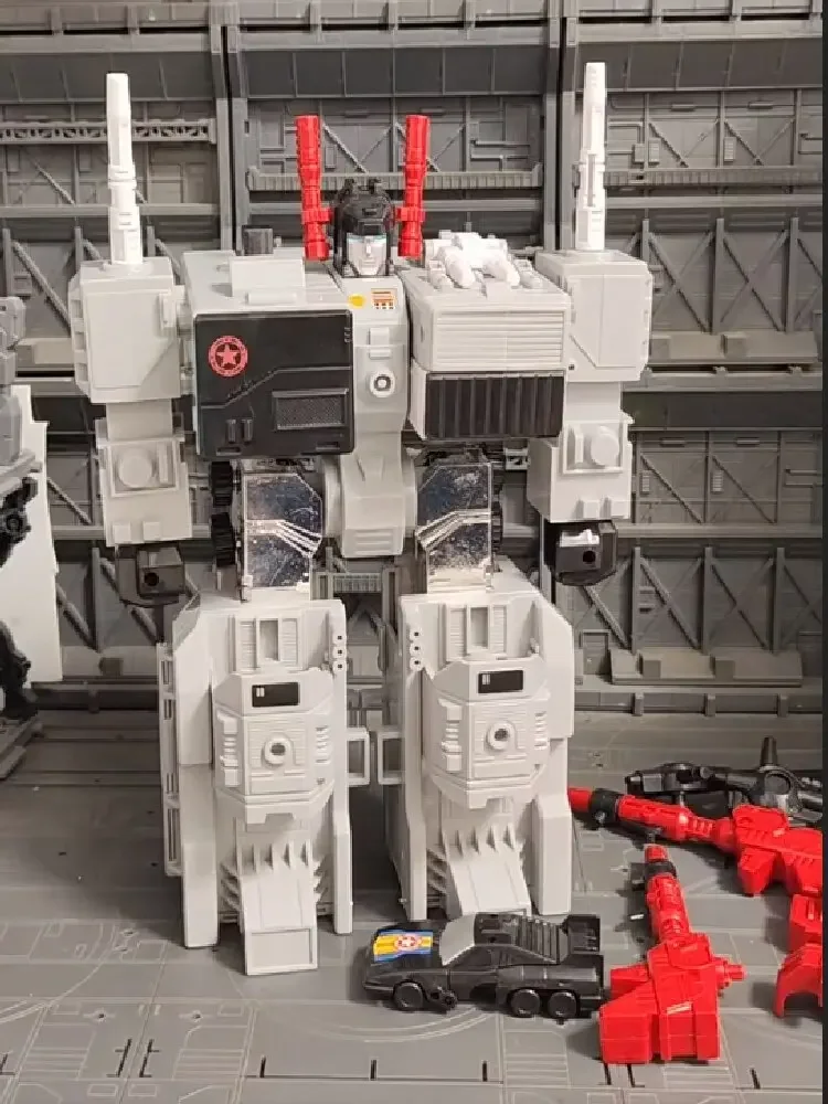 

Transformers KO G1 Metroplex Figure Toy Collectible Vintage Style Transforming Action Figure