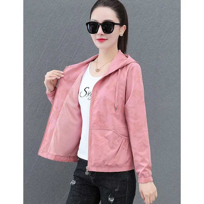 

2026 New Short Coat Women Outerwear Fashion Casual Versatile Hooded Printed Jacket Tops Female Windbreakers Gabardina Mujer