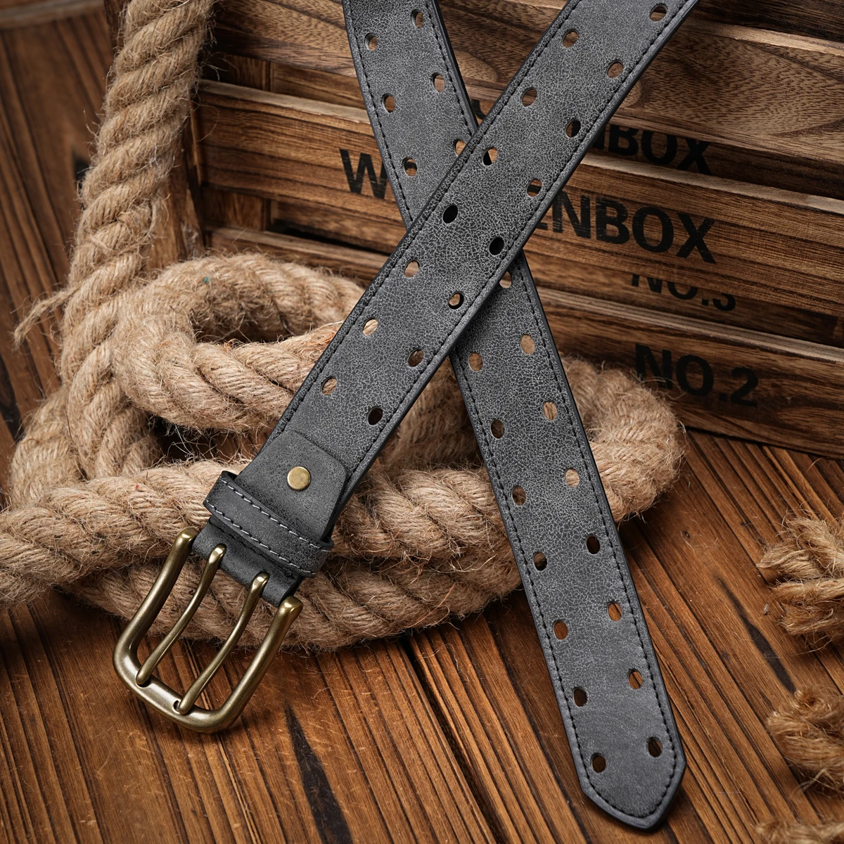 Ein lässiger Retro-Gürtel im Western-Stil für Herren und Damen! PU-Ledergürtel mit Metallschnalle, geeignet für den täglichen Arbeitsgebrauch – Detail 6