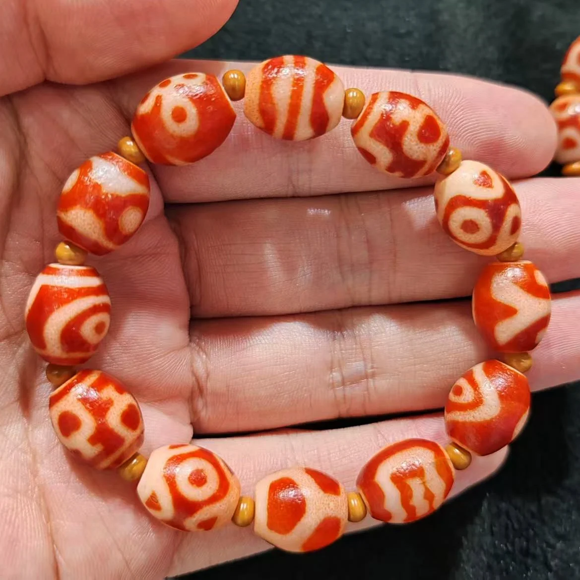 1pcs Exquisite Taiwan Permeation Old Red Bracelet Weathering Old Material Duo Bao Agate Tianzhu Men's and Women's Bracelet Dzi