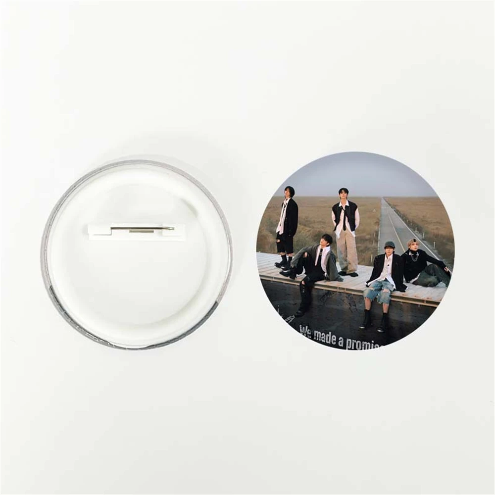 KPOP SOOBIN YEONJUN Ethereal Photo Badge Brooch BEOMGYU TAEHYUN HUENINGKAI Mirror Pendant Keychain Bag Accessories Fans Gift