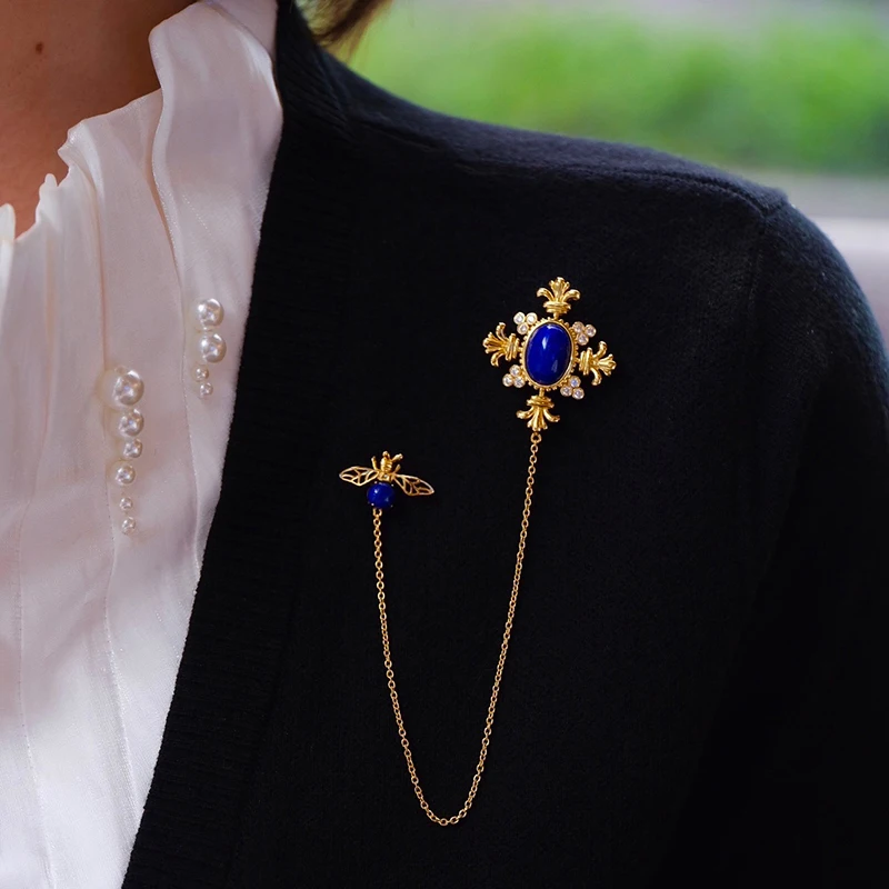 

Natural Lapis Lazuli Brooch Design Sense Niche High Sense Cross Flower Brooch With Chain Terms Pin Accessories