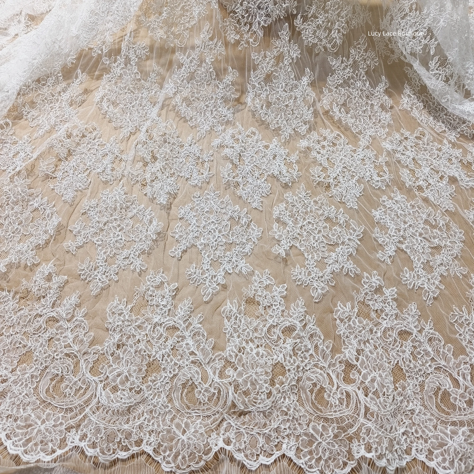 Bridal Lace Fabric White Lace Eyelash French Lace Fabrics Quality 2023 Traditional Handmade Cording Lace 1.4M Wide, 2.9M Long