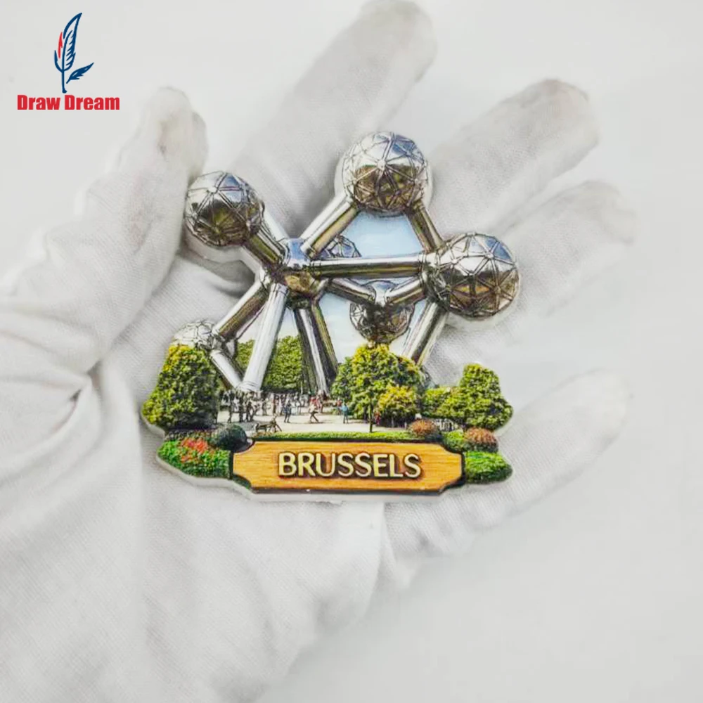 1Pc Brussels Fridge Magnet, World Travel Souvenir Collection, Suitable for Home and Office Decoration, Personalized Exclusive Travel Souvenir Magnetic Fridge Magnet, Home Decoration, Kitchen, Room, Office, Cabinet Crafts Gift, Holiday Souvenir, Exquisite Small Gift