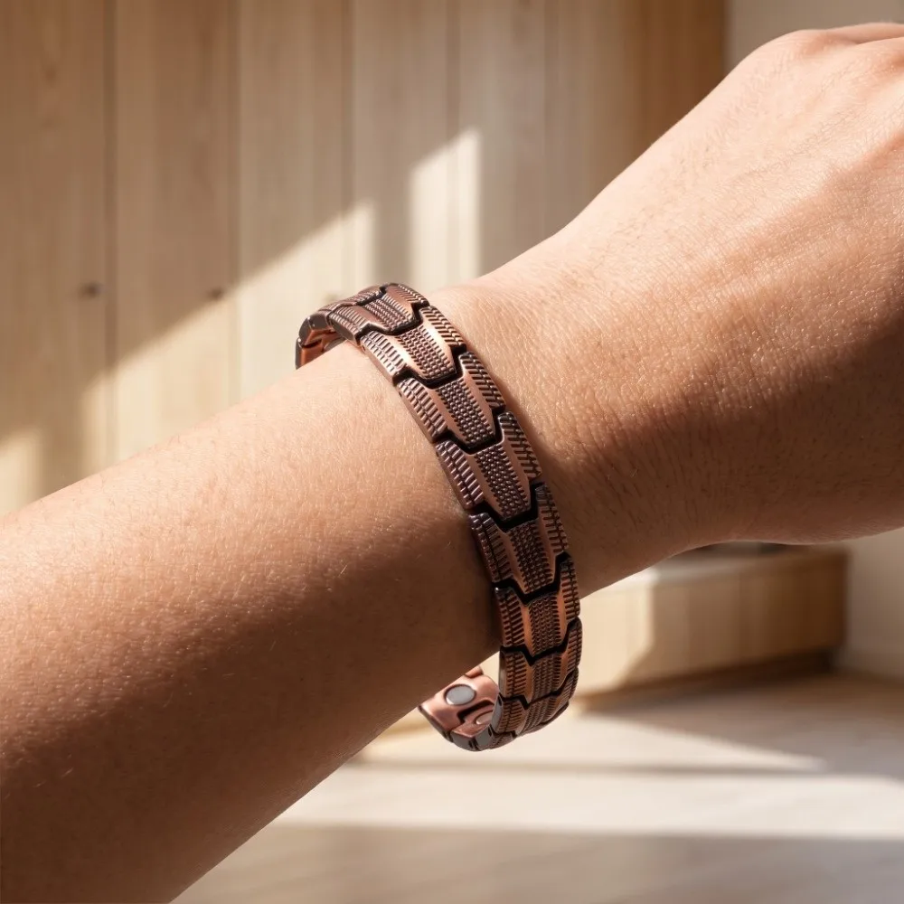 Zinc Alloy Women Men Magnetic Bracelet Retro Style Wheel-patterned Magnetic Stone Bracelet Vintage Fashionable