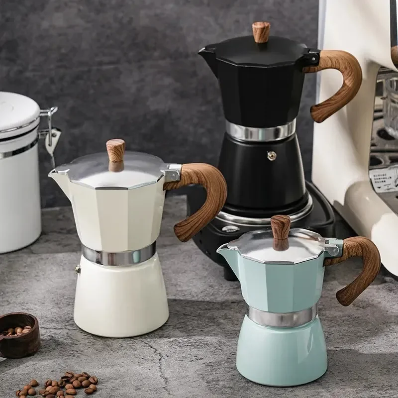 ماكينة صنع القهوة الإيطالية سعة 150 مل مع صمام ضغط من الألومنيوم لمشروب البارد الإسبريسو تصميم مثمن متين