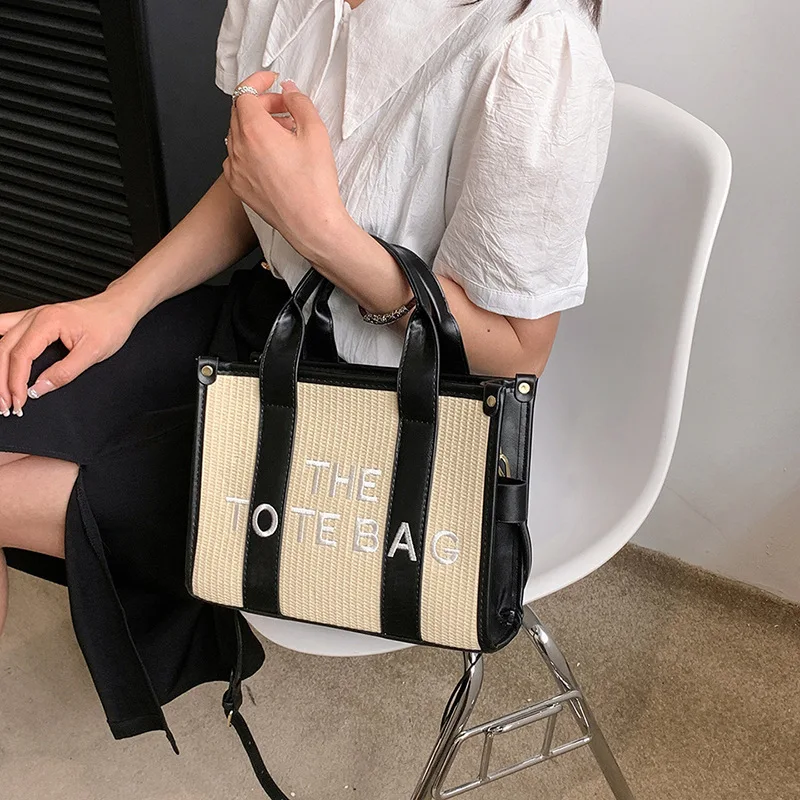 Сумка в дизайнерском стиле - новая модель 2025 года. Качественная соломенная сумочка. Модная сумка-тоут. Классическая сумка через плечо на одно плечо.