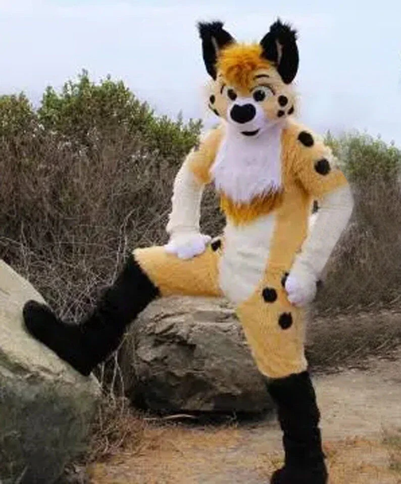 Yellow Long Fur Husky Dog Fox Mascot Costume Fursuit Halloween Suit Cosplay Mascot