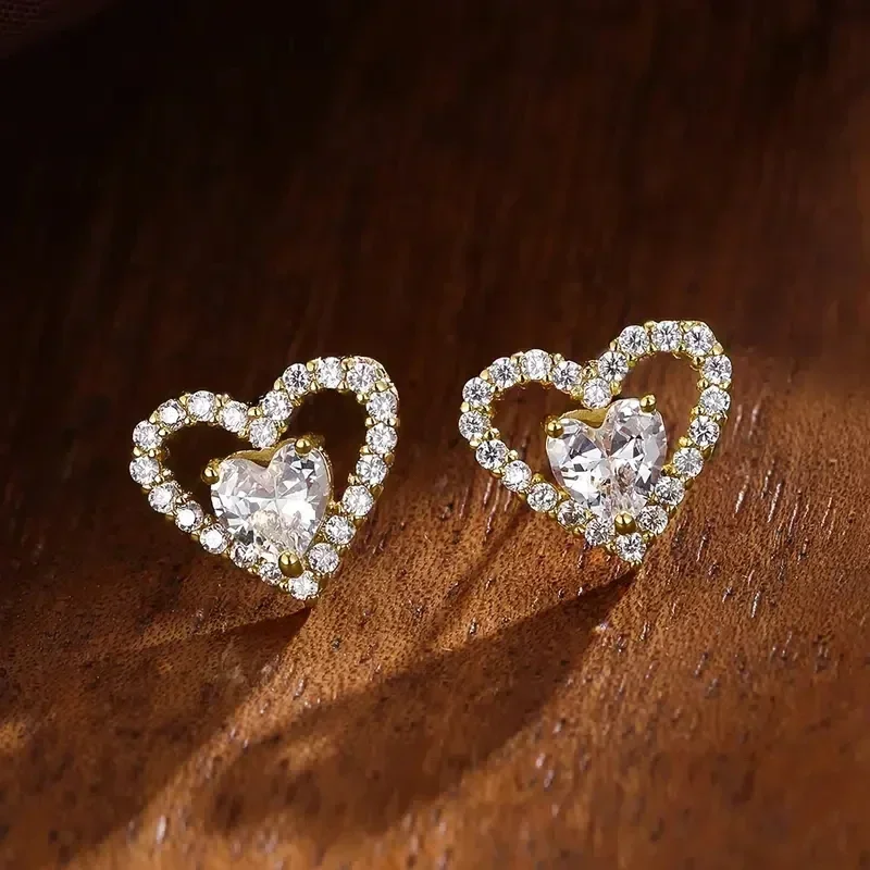 Dazzling Heart Stud Earrings Eternity Love Cubic Zirconia Temperament Women Ear Piercing Accessories Wedding Jewelry Hot