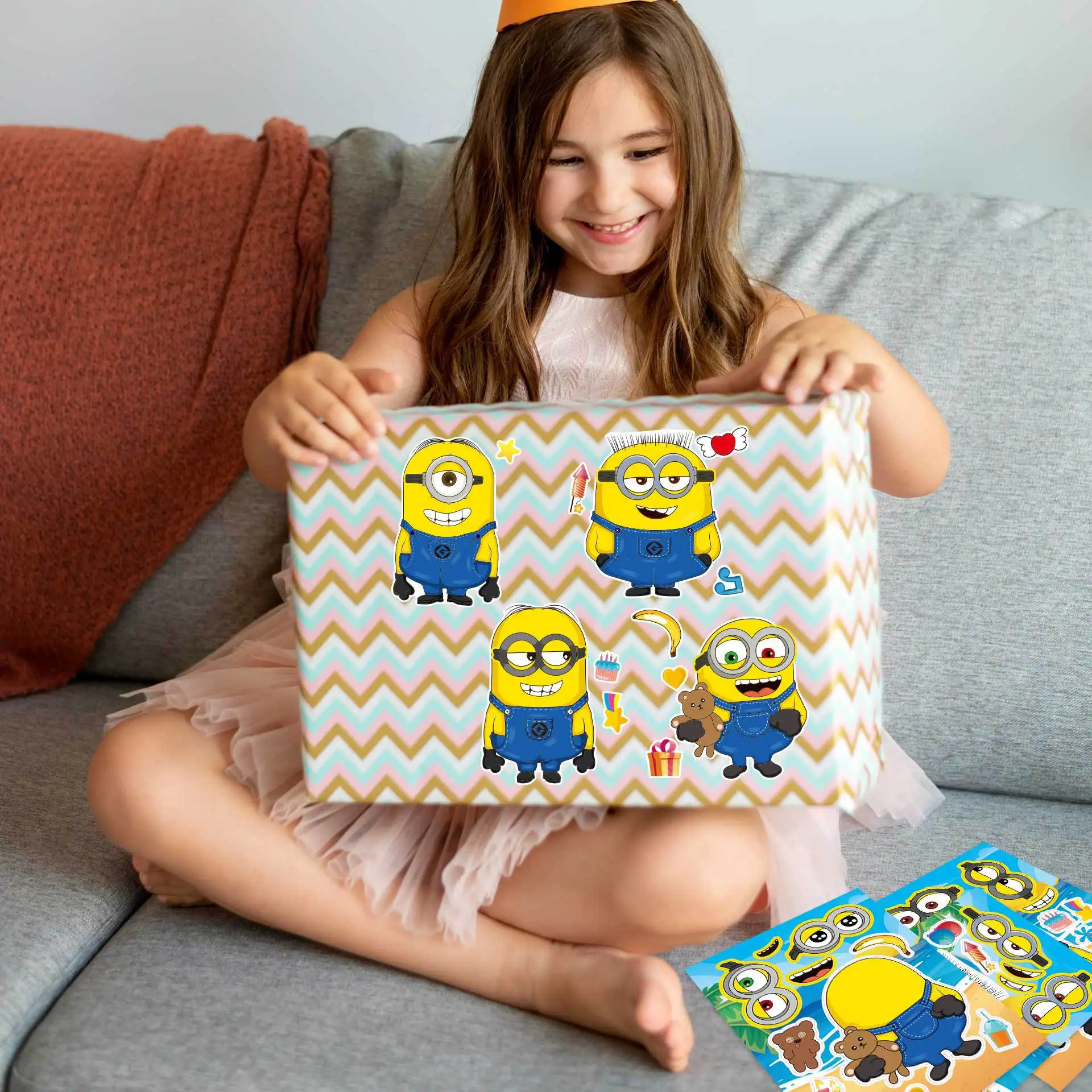 16pcs Minions Toys Make A Face Stickers DIY Cartoon Kids Puzzle Assemble Toy Children Game Jigsaw Anime Funny Party Toys Gifts