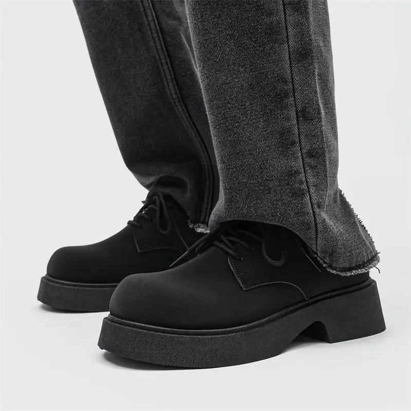 

Простая мужская повседневная обувь, лоферы с круглым носком и низким берцем, удобная модная обувь высокого качества в стиле панк для взрослых, элегантная мужская кожаная обувь в социальном стиле