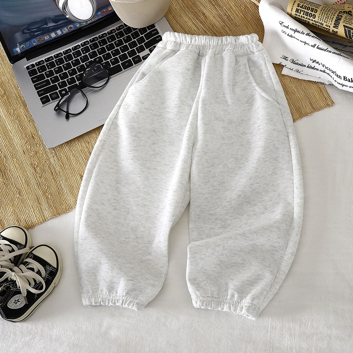 Neue Herbst-Kinderkleidungssets, Baby-Mädchen, Cartoon-Print, gestreiftes Sweatshirt mit Rüschenbündchen + Hose, 2-teiliges Freizeit-Outfit für Kinder, 2-14 Jahre – Detail 5