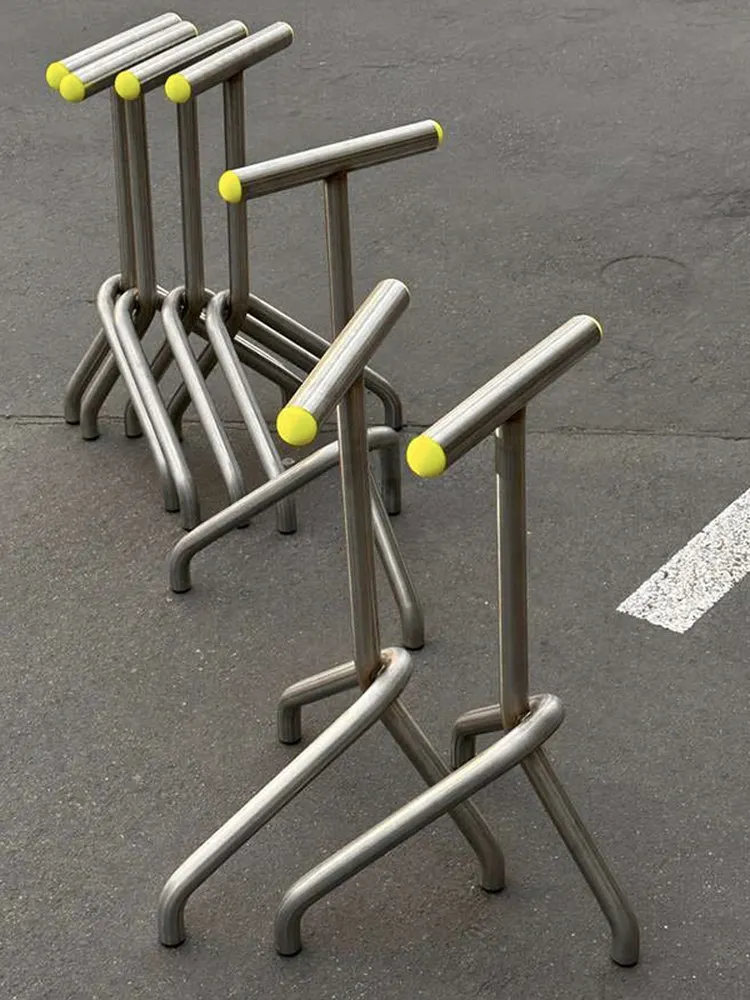 Minimalist bar stool Nordic designer minimalist style outdoor coffee shop  wrought iron stainless steel new models