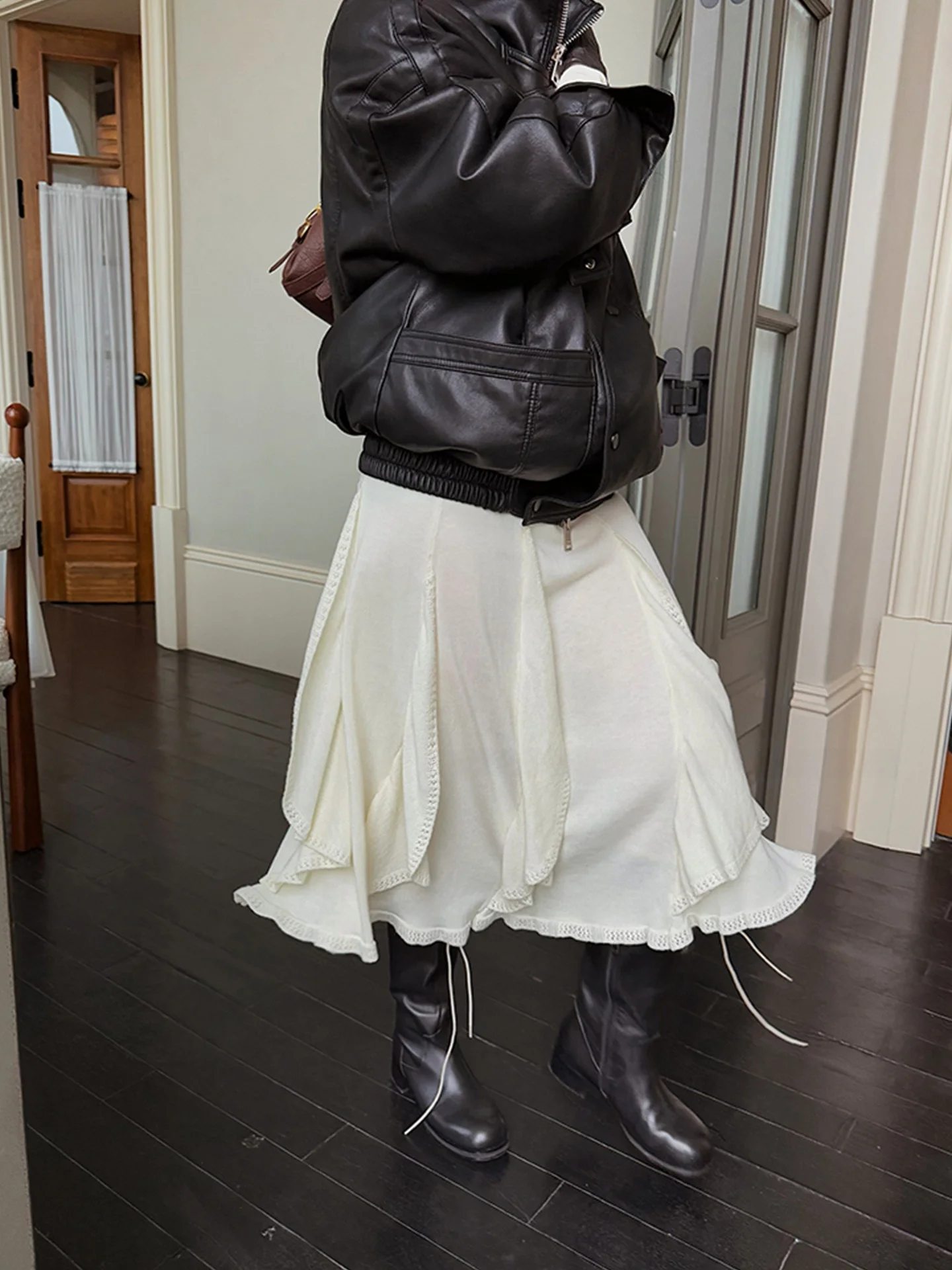 

Warm White Knitted A-Line Midi Skirt for Women Bla Versatile Faionable High Waist Split Design Casual Sle Winter New Ar...