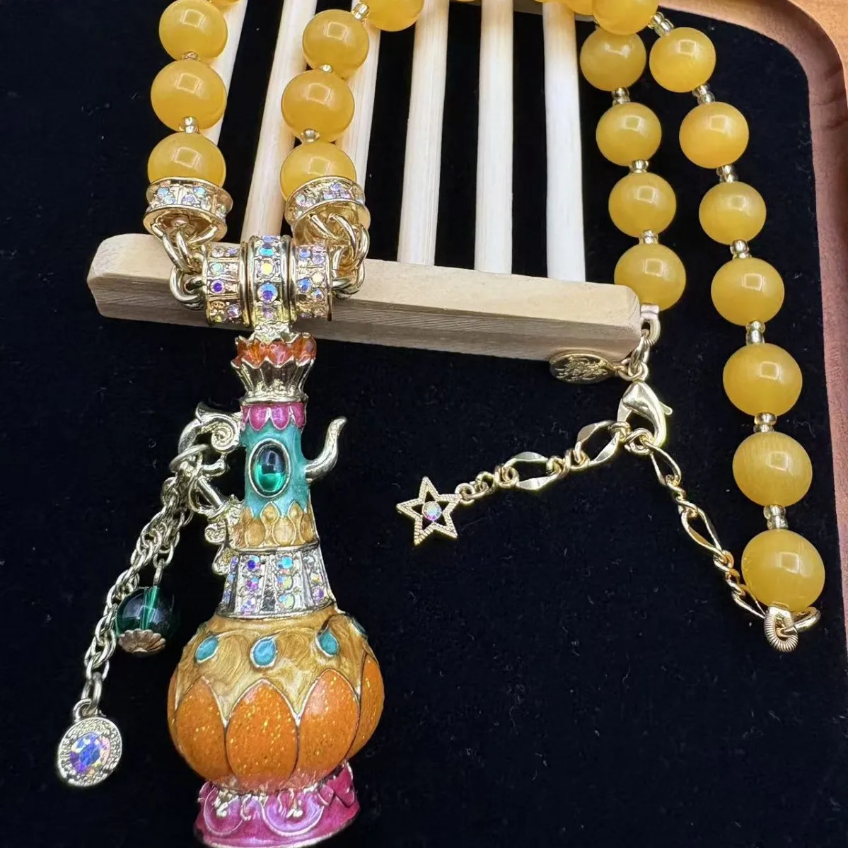 Retro Classic Enamel Medieval Style  Adorned Czech Rhodochrosite Aladdin Lamp  Sailing Shipmagnetic Pendant Necklace - view 6