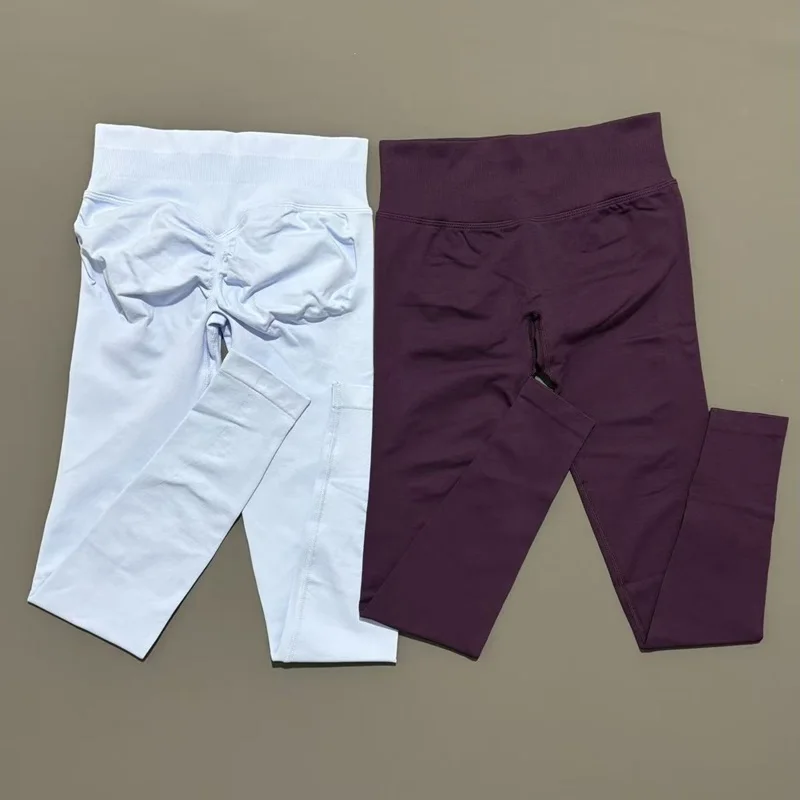 Рисунок 3 - Женские спортивные леггинсы без логотипа