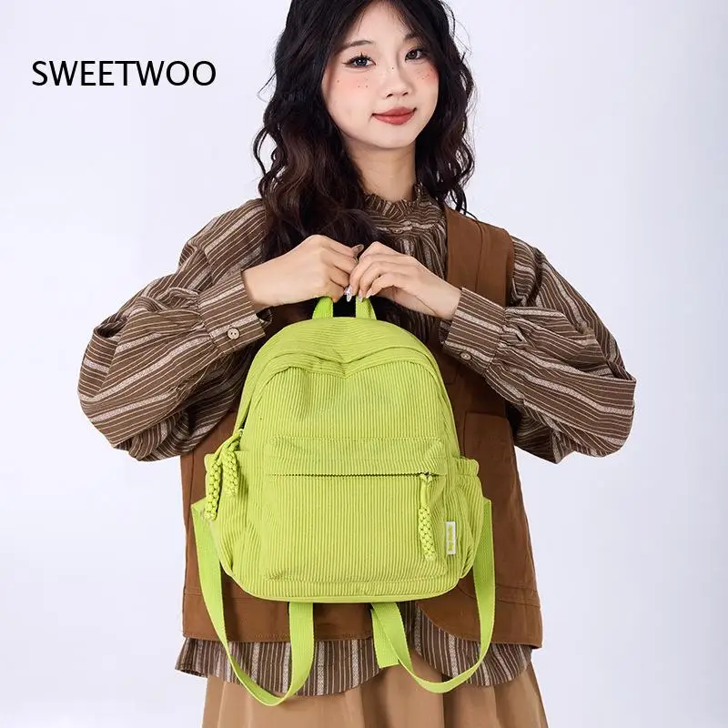 

Striped-Ruched Fashion-Forward Compact-Size Niche Youth-Vibe Backpack