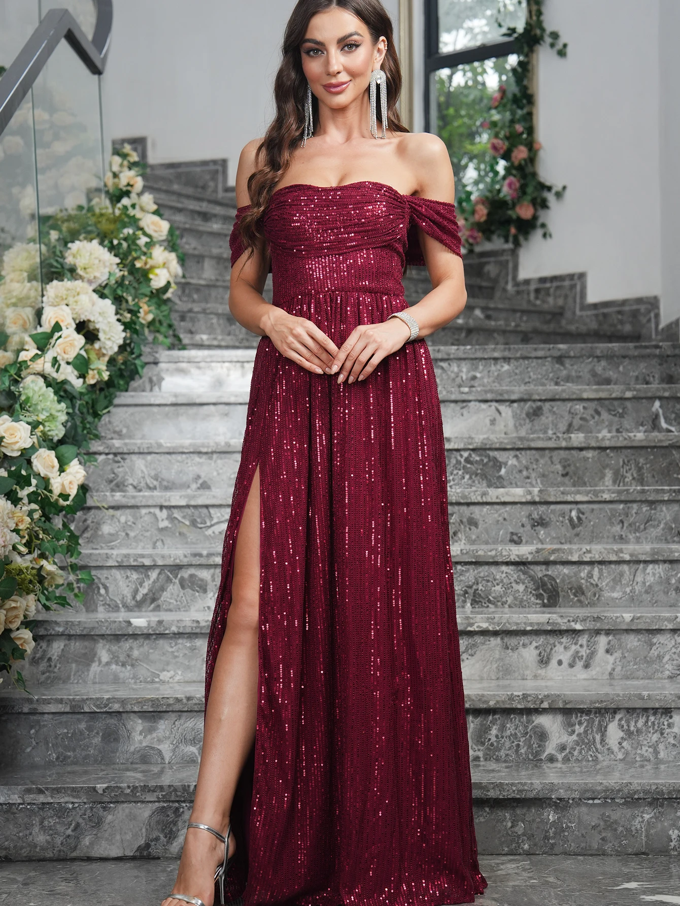 Women Plus Size Elegant Burgundy Off Shoulder Bridesmaid Dress With Sequins Split Slit Hollow Mermaid Dinner Cocktail Party dres