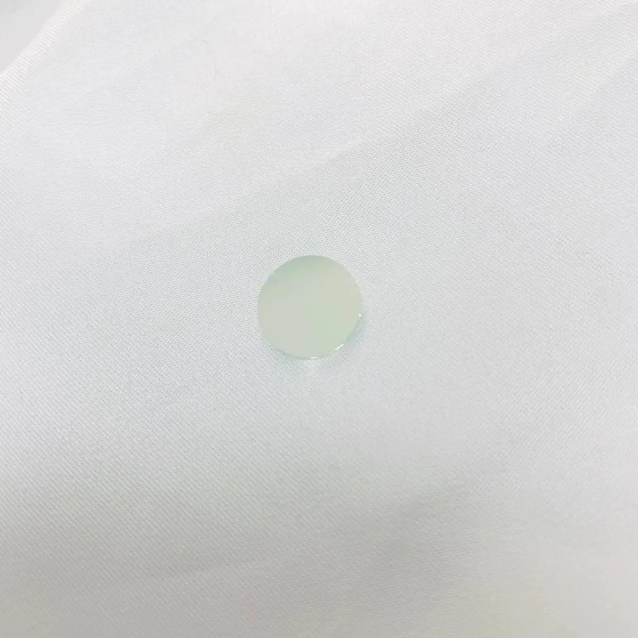 

Size Diameter 12.7mm Round 1mm Thickness 530nm Light Narrow Band Pass Filter Glass For Laser