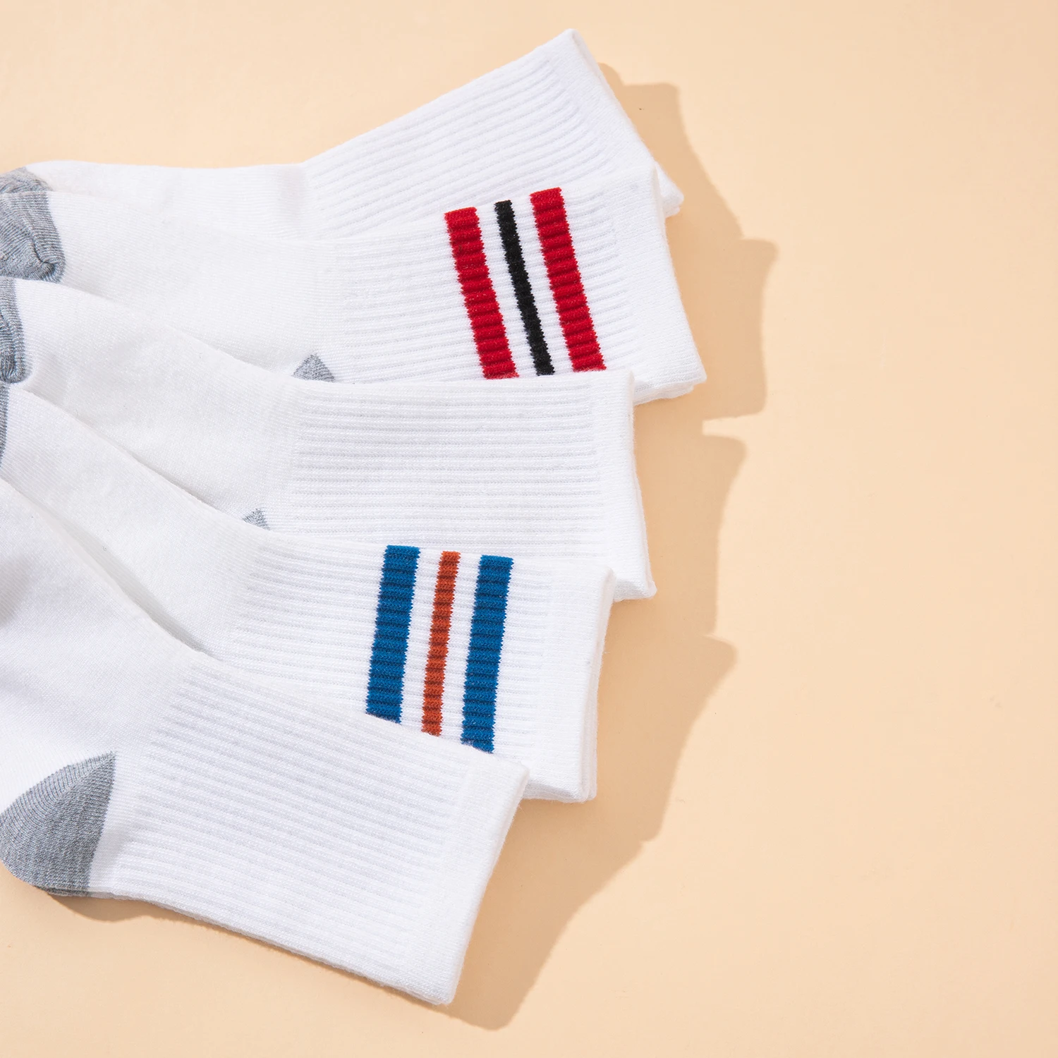 10 Pares de Calcetines Deportivos para Niños, Diseño Clásico a Rayas y con Bloques de Color, Ideales para Estudiantes para Regresar a la Escuela