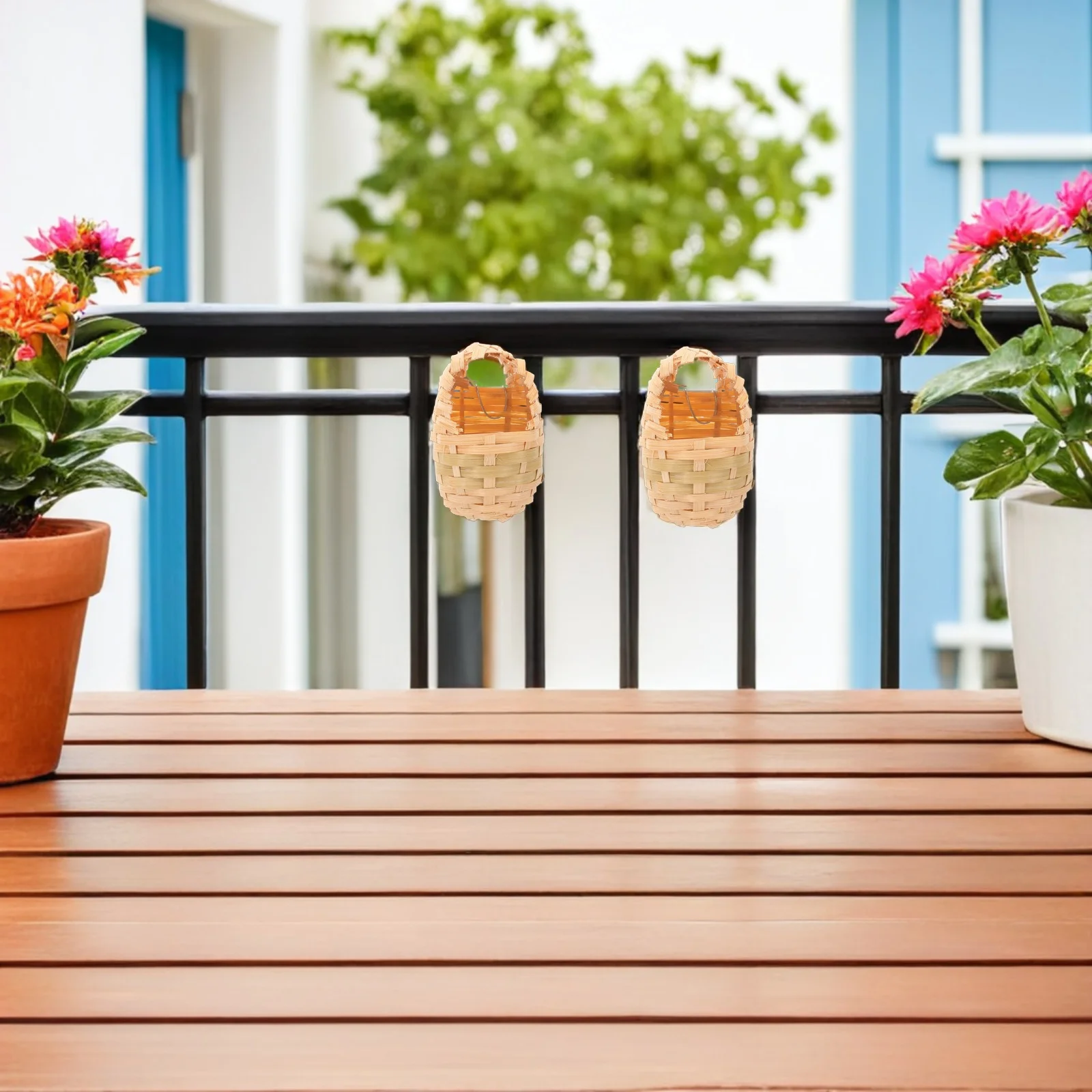 

4Pcs Handmade Bamboo Bird Nest Hanging Hook Garden Yard Bird Shelter Decorative Cage Hand Woven Nest