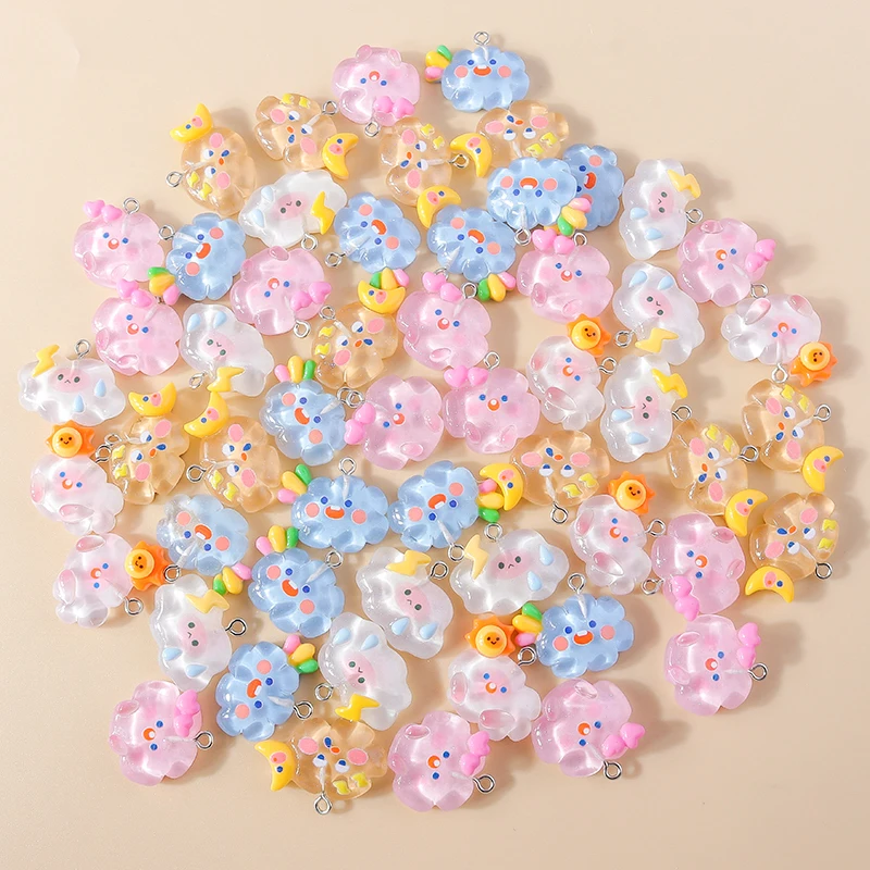 15Pcs New Mix Kawaii Cloud Resin Charms Cute Girls Charms ciondolo per collana bracciale orecchini gioielli fai da te che fanno accessori