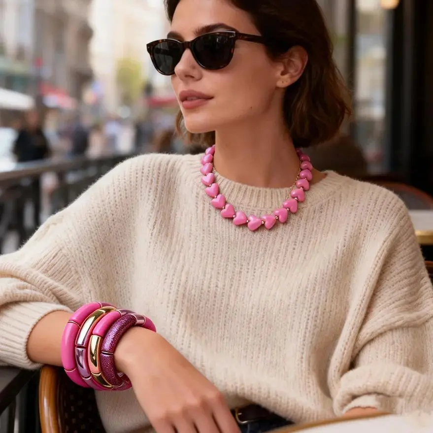 New Fashion Hot Pink Geometric Heart Beads Acrylic Bracelets Necklace for Women Spring Summer Statement Jewelry Accessories Gift