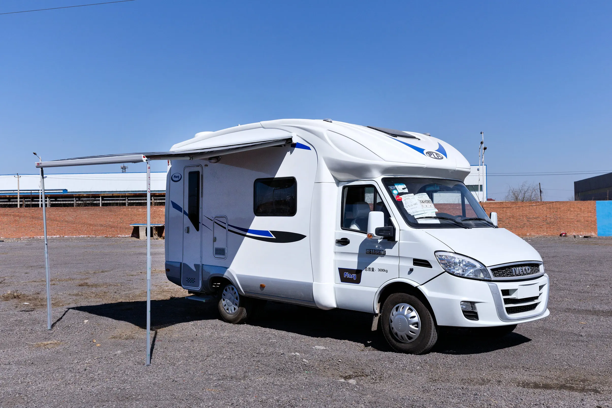 Hot Selling Camper Vehicle Cassette Slide Out Retractable Awning