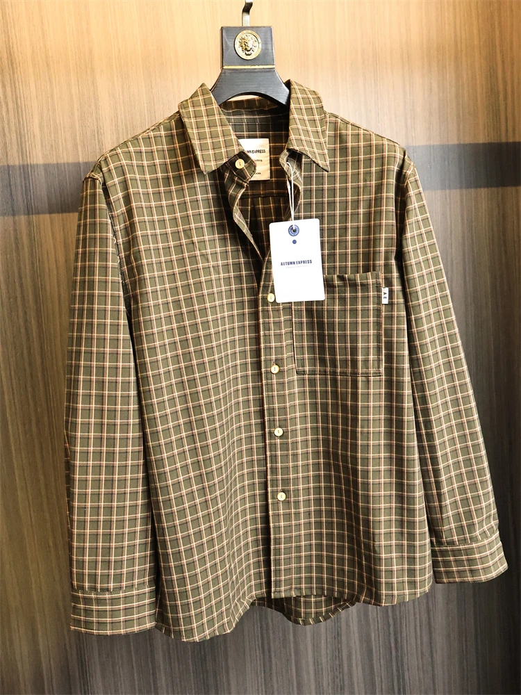 

Retro American een! Color Woven Plaid! Autumn Men's Skin-friendly Breathable Versatile Loose Collar Long Sve irt Trendy
