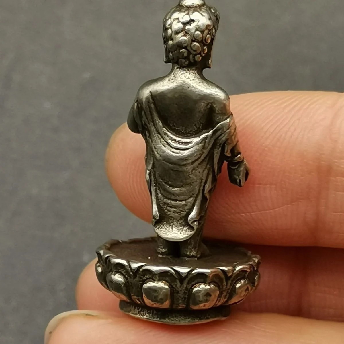 Solid copper Lotus Prince  Tibetan  Little White Copper Mini  Buddha Sakyamuni