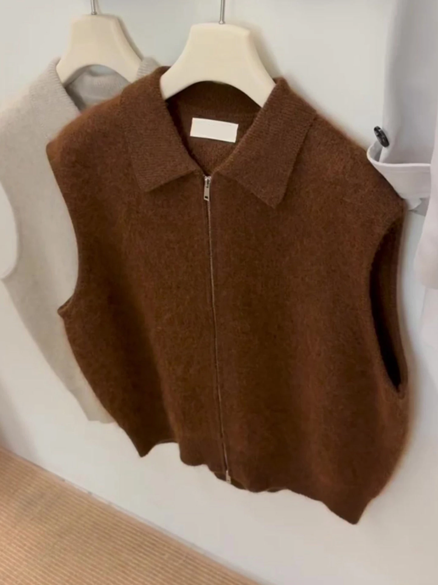 

Кардиган на молнии с воротником-элементом, свободный крой, жилет-камерер, утягивающая верхняя одежда для поездок на работу, осень 2025 Sle