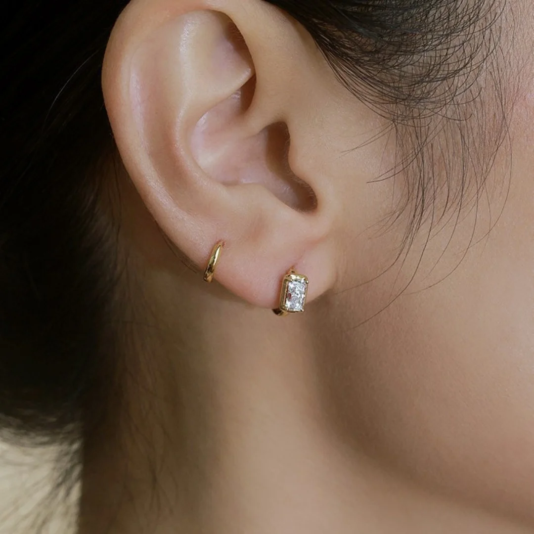 925 Sterling Silver 18K Gold Plated Hoop Earrings For Women Pear & Rectangle Cut AAAAA Zircon Single Huggie Earring