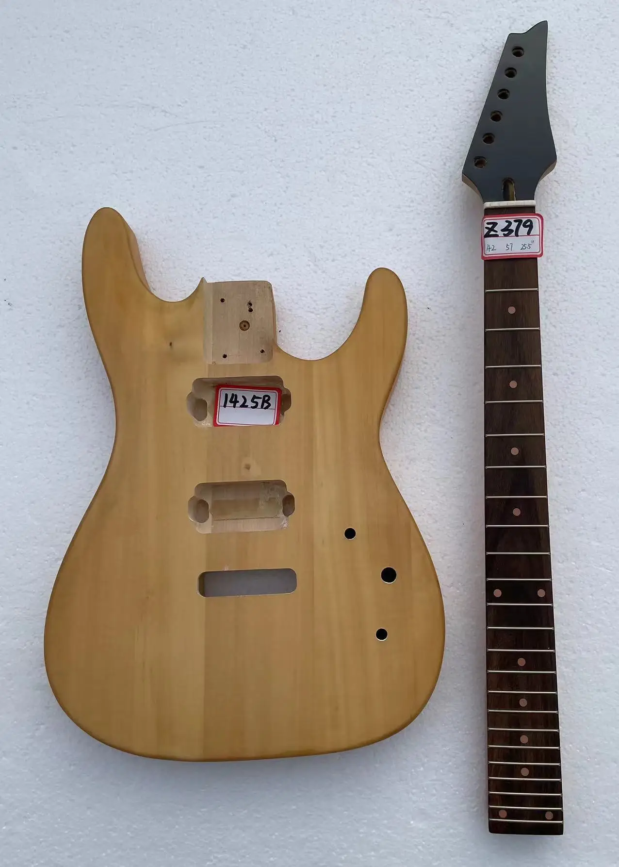 DIY Custom 6 Strings Electric Guitar Part Guitarra without Hardwares in Stock Discount Free Shipping