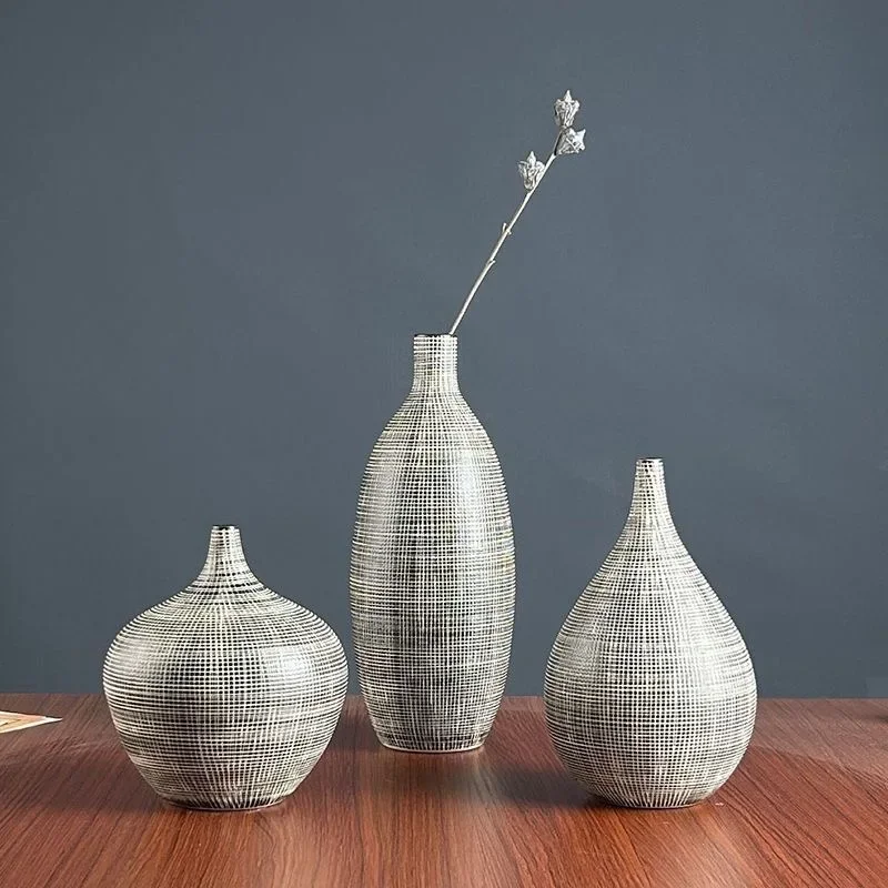 Carving Grid Ceramic Vase Flower Arrangement Decoration Home Bedroom Table Accessories Hotel Store Desktop Furnishing Ornaments