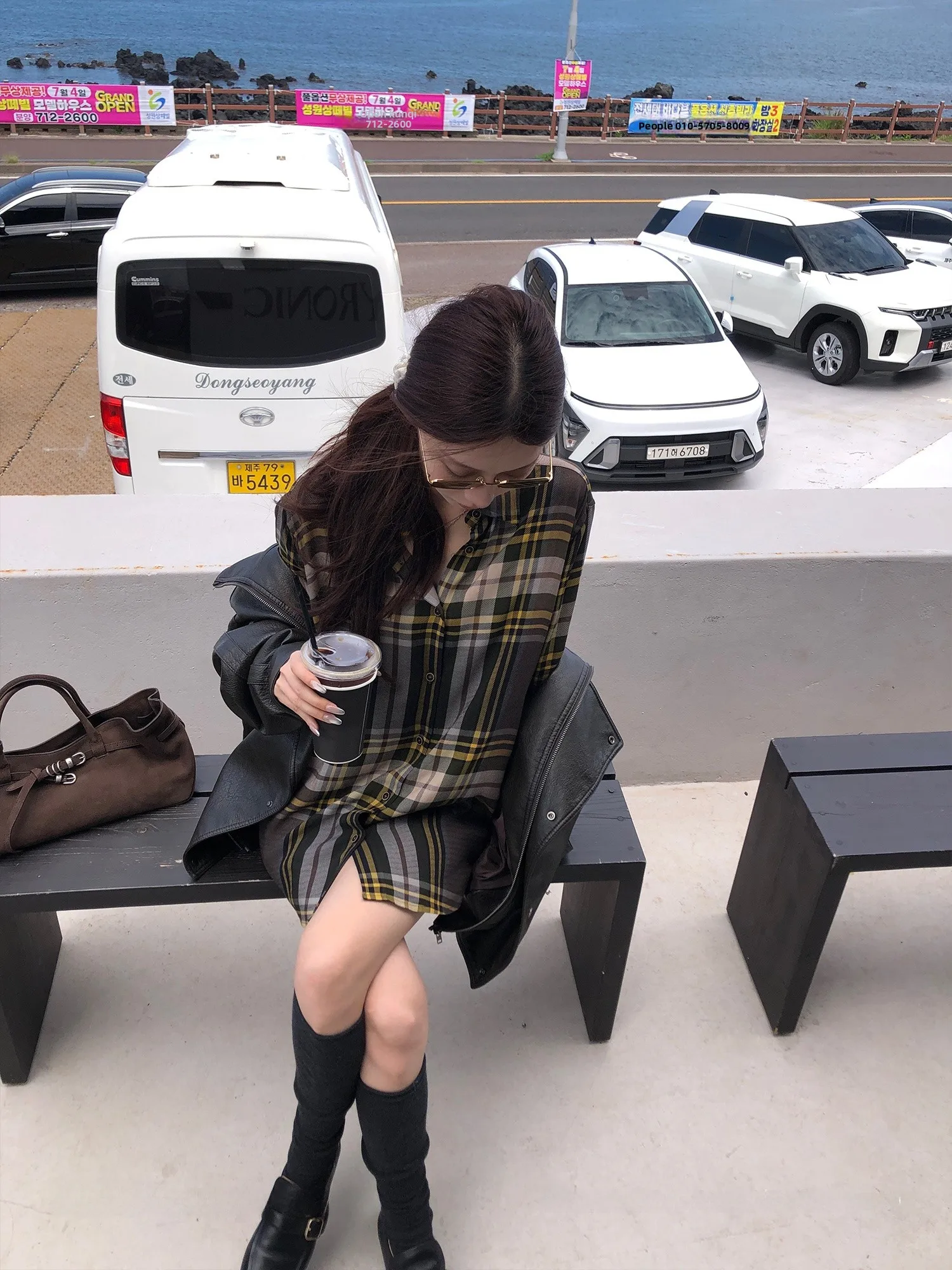 

Свободные длинные све клетчатые женские корейские рубашки осеннего сезона повседневные износостойкие деформации модный узор