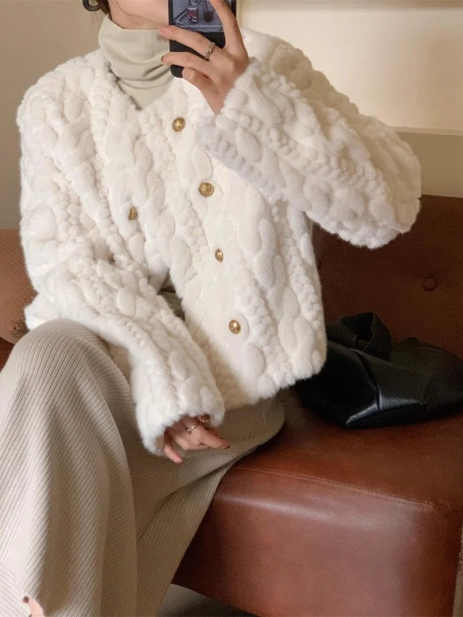 

Зимнее утепленное пальто с круглым вырезом, двубортное, свободного кроя, с эффектом стройности, из искусственного меха, женское, шикарное, стеганое, короткое, верхняя одежда