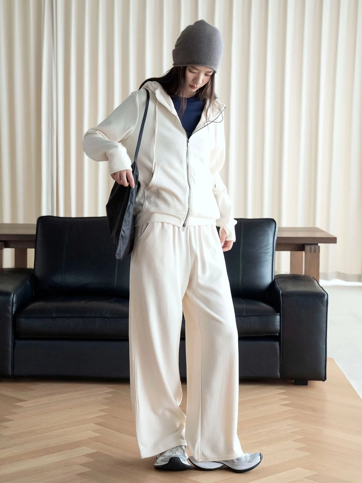 FANAN Women 2Pcs Tracksuit Hooded Zip Up Sweatshirt & Wide Leg Pants Set, Loose Casual Solid Color Outfit Autumn Sport Suit