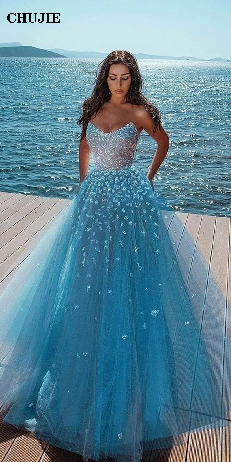 Luxury Sparkly Prom Dresses Evening Gowns Women Gorgeous Glitter A Line Lace Up Back Strapless Wedding Party Dress Dubai Robe