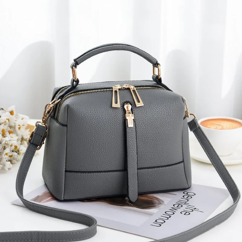 

Elegant Crossbody Handbag Leather Women's Bag High-End Luxury Famous Designer Classy Finish Vintage Commuter Bag​