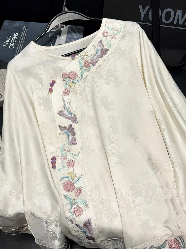 الجاكار المطرزة قميص المرأة التطريز الحرير الساتان الرجعية الجولة الرقبة فضفاضة تانغ الملابس للسيدات النمط الصيني القمم