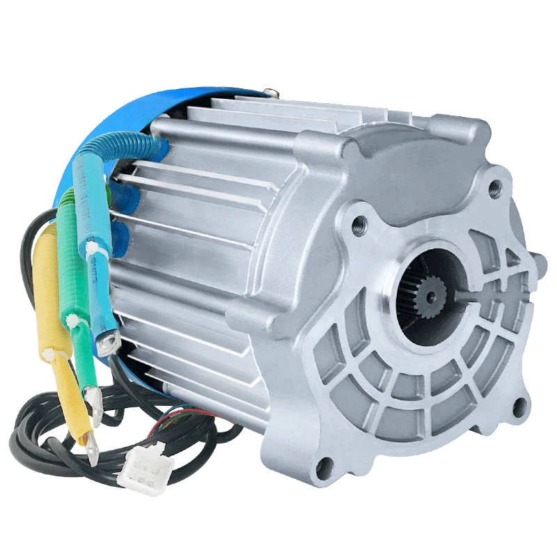 แบตเตอรี่ไฟฟ้ารถ Brushless Motor 3000W 60V 72V 1500W 2200W รถสามล้อมอเตอร์48V โหลดดึงสินค้า