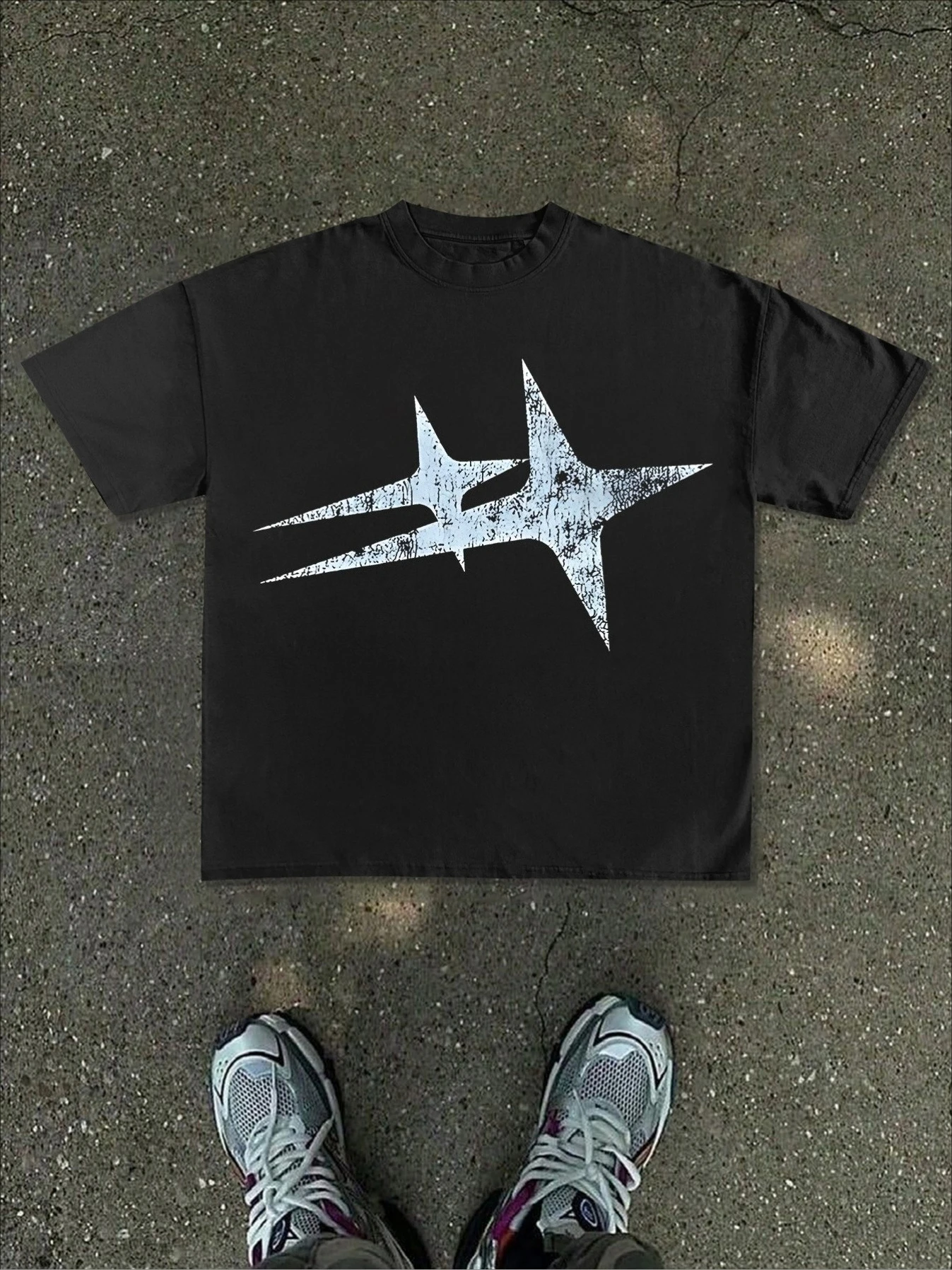 2026 Men Distressed Star Graphic T‑Shirt Vintage Cracked Pentagram Print O‑Neck Short Sleeve Oversized Streetwear Tees