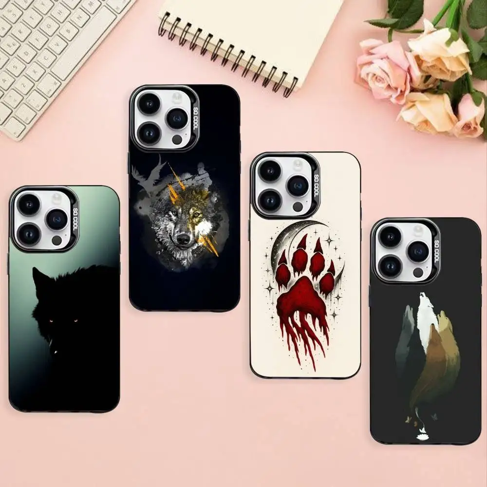 

Wild Lone Wolf Design Phone Case For iPhone17,16,15,14,13,12,11 Plus,Pro Max Black Border Silver Plated Cover