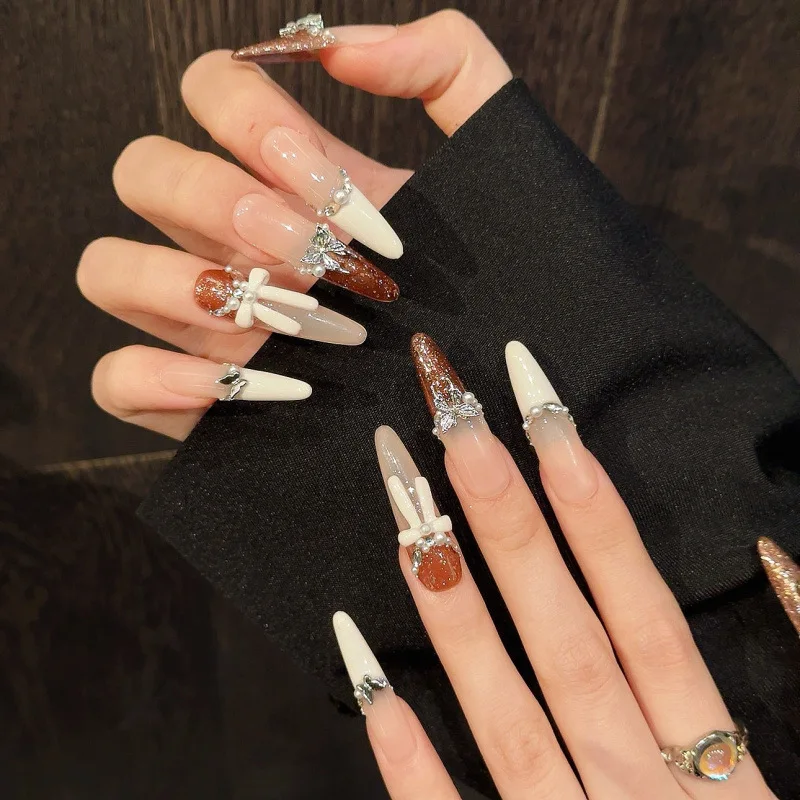 

10pcs/Set Mirror Moon Butterfly Cat Eye Press on Nails Cute Style Wearable Handmade Fake Nails Tip False Nail Art Simple Design