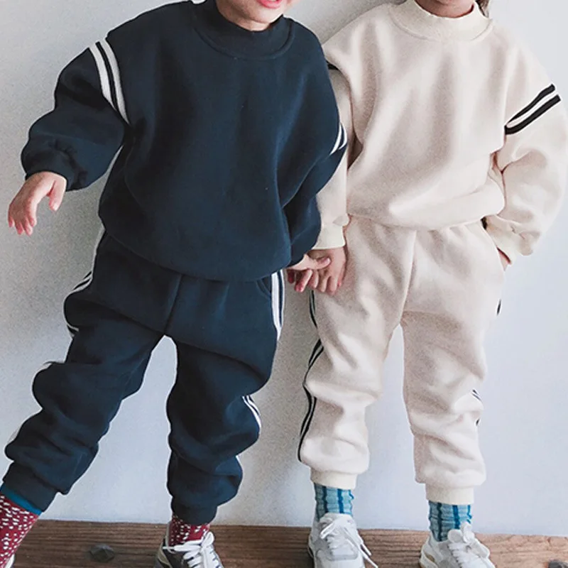 2024 Winter New Children Fleece Warm Sweatshirt Set Girls Boys Plus Velvet Thick Sweat Pants Set Gym Suit Kids Sports Outfits