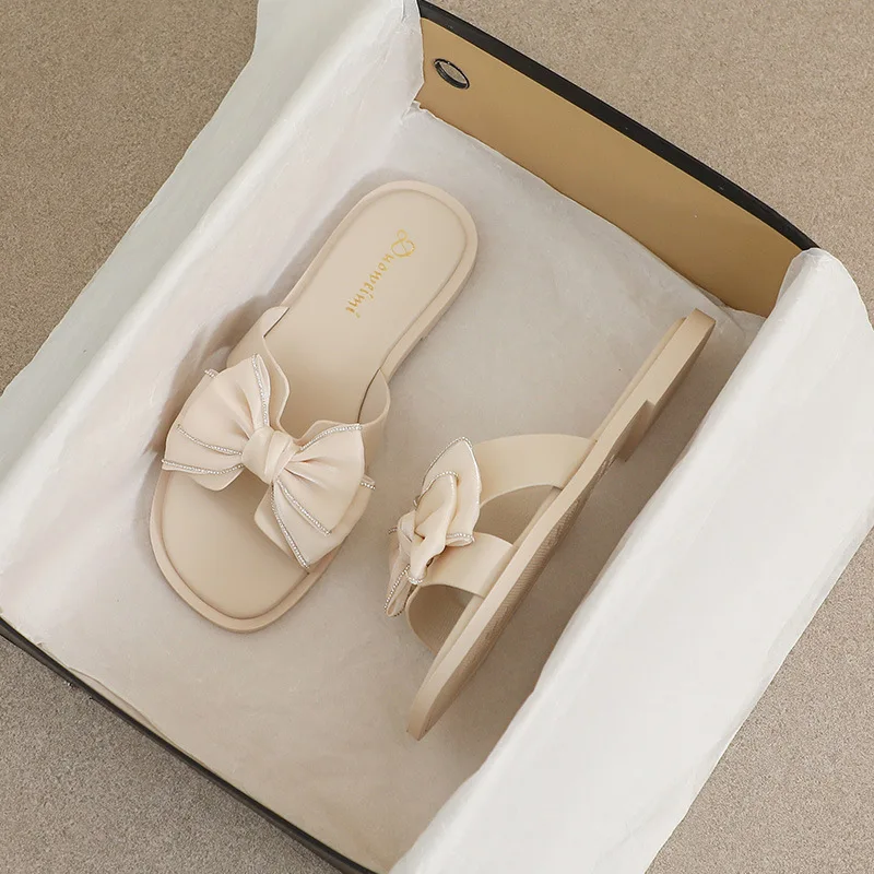 Slippers Summer 2023 New Sweet Bow Flat Bottom Beach Shoes Large Women's Shoes 35-43