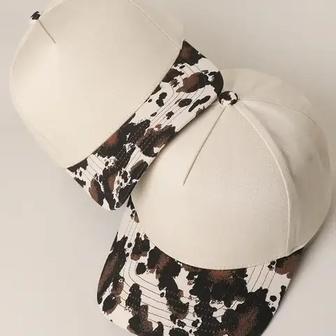 American retro leopard print color-block baseball cap, two-tone cow print wide-brim canvas trucker hat, sunshade hat